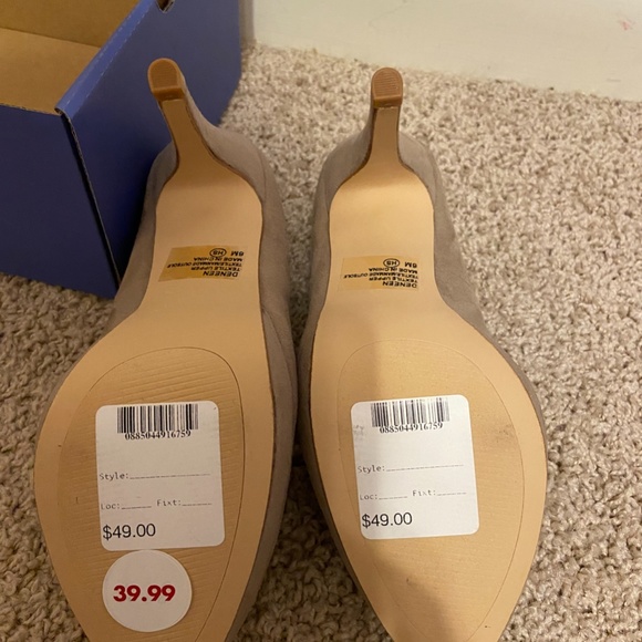 Jelly Pop Suede Beige Neutral 4 in Heels Size 6 - Picture 4 of 4